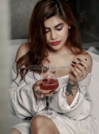 trans girl SaniyaRoy11 0150996