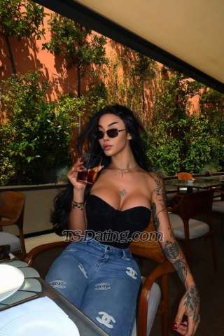 trans girl SaraLuna 2480272