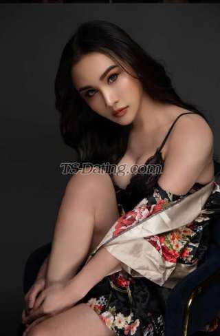 trans girl SarahLisa 6695245