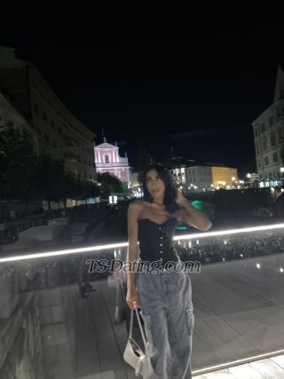 trans girl Sarahgaviria 0467411