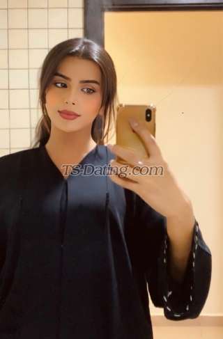 trans girl Sarahh12 6860670