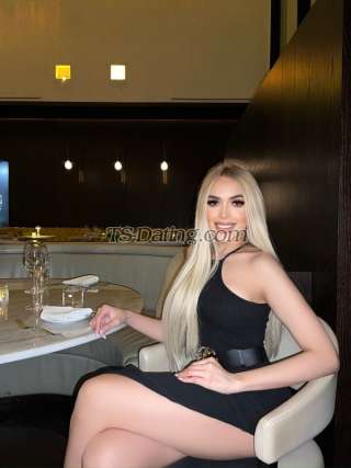 trans girl Sarahsensations 4766131