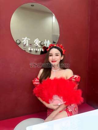 trans girl Sarahwinter 8332021