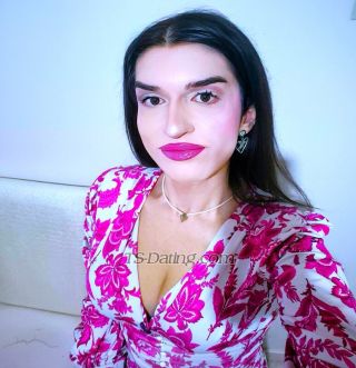 trans girl SaudiFemBoy 7982904