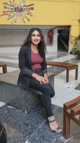 trans girl Savitachabra 2275397