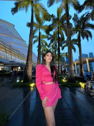 trans girl Savrinna 0175990