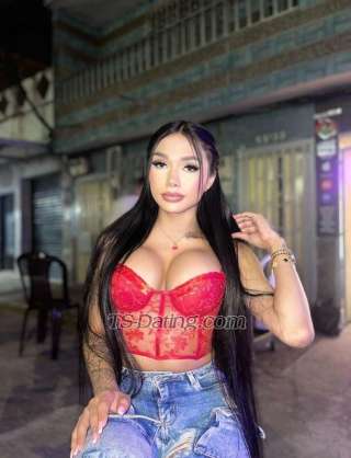 trans girl ScarlettLeno 9584783