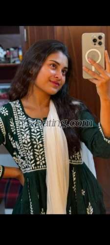 trans girl SehnaazMalik 9404398