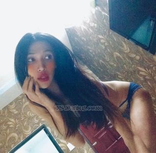 trans girl SerenaRoseX 3605587