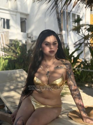 trans girl SerenityTan 6329946