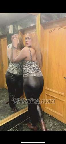 trans girl SexYSweta666 0493748