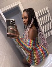 Sexchocolats Prague TS escort 