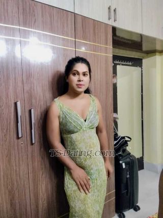 trans girl SexyAlia 9571255