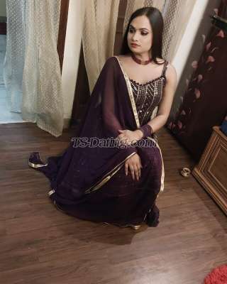 trans girl SexyDisha 0969345