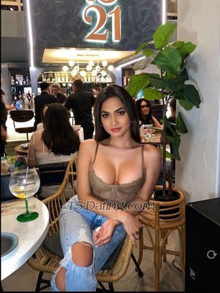 trans girl SexyDisha 3757485