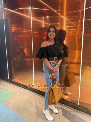 trans girl SexySaniya 3276681