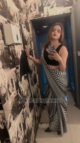 trans girl SexySaniya 6165860