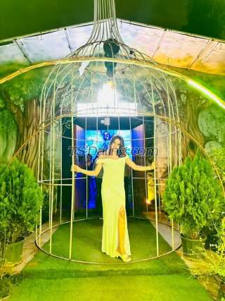 trans girl SexySaniya 7249395