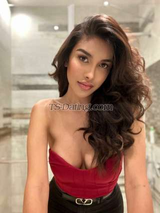 trans girl SexyYOSHIE69 2571179