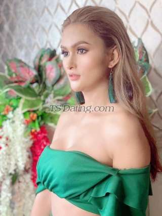 trans girl CuteParis 3511784