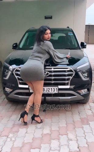 trans girl Sexykiaara 9836954