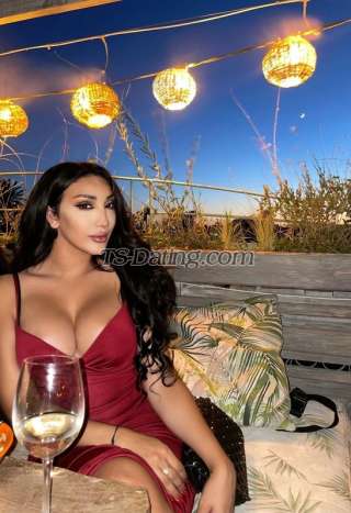 trans girl Shahooda 1572245