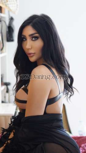 trans girl Shahooda 1580569