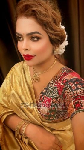 trans girl Shalini7 7430060
