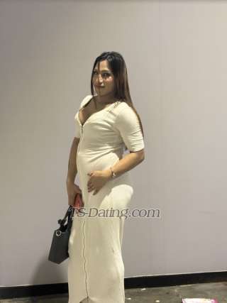 trans girl Shaluhottie 1718846