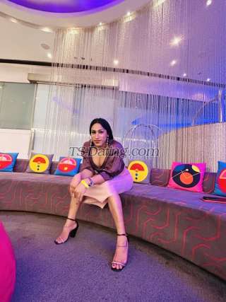 trans girl Shaluhottie 8017692