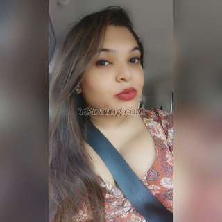 trans girl ShanayaOber 8917595