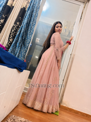 trans girl Shanvi 8501258
