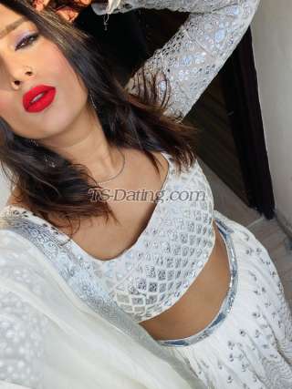 trans girl Shiddat1997 0140713