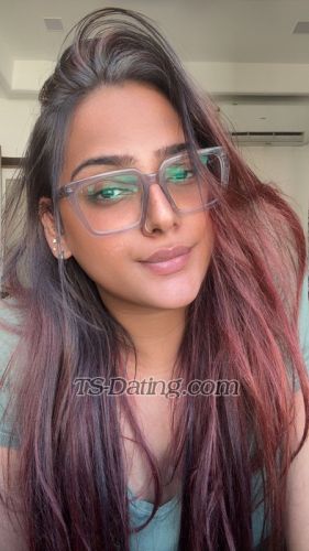 trans girl Shiddat1997 5190019