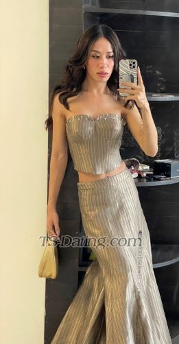 trans girl Shimmerdema 8418092