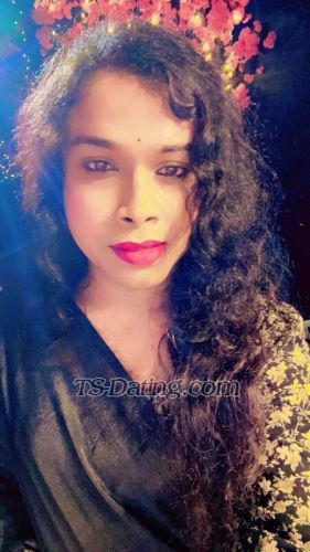 trans girl ShreyaReddy 1221191