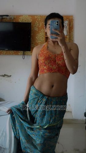trans girl Singhvaani 9512744