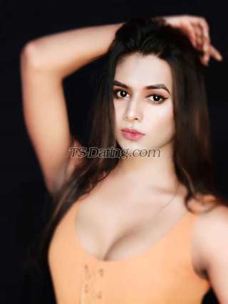 trans girl Floriana 0610575