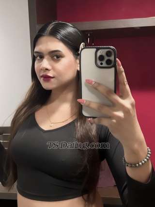 trans girl Sitaara 2938974