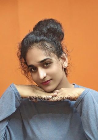 trans girl SizzlingTina 1743436