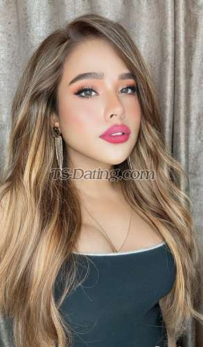 trans girl Sizzlinghot 2040977