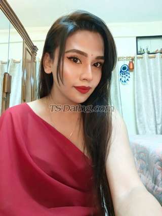 trans girl Sizzlinghot 5957274