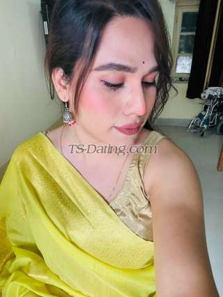 trans girl Sizzlinghot 6932305