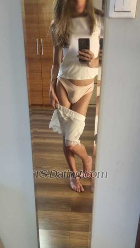 trans girl Slimgirl 6790480