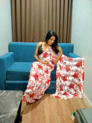 trans girl Snehil 0468027