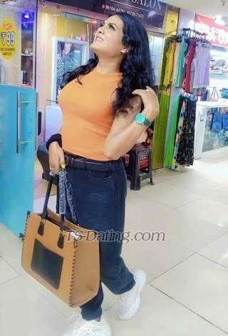 trans girl Snehil 1512114