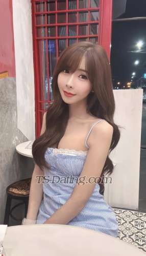 trans girl Snowz22165 2715877