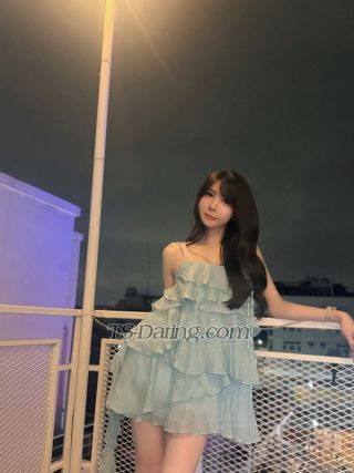 trans girl Snowz22165 9373464