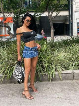 trans girl Sofiaag 0736920