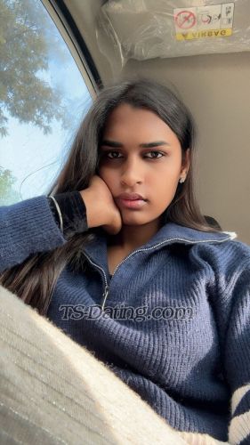 trans girl Sofiya24 5864340